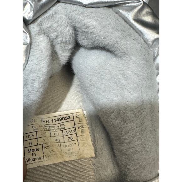 UGG Hi Shine Spaceslider Women's Slide Slippers Metallic Silver size 9 - Picture 3 of 8